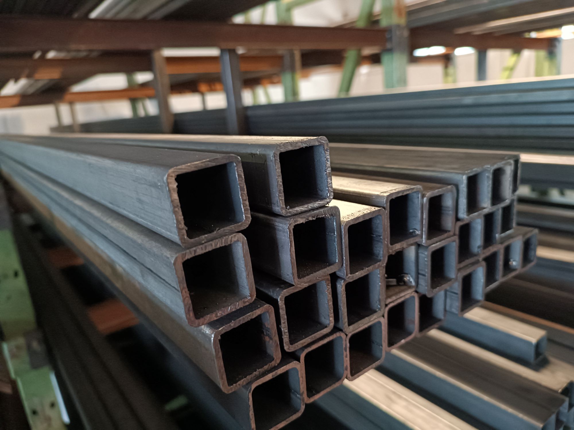 jakel profil uzavretý 30x30x3 mm, L6000 mm, S235JR