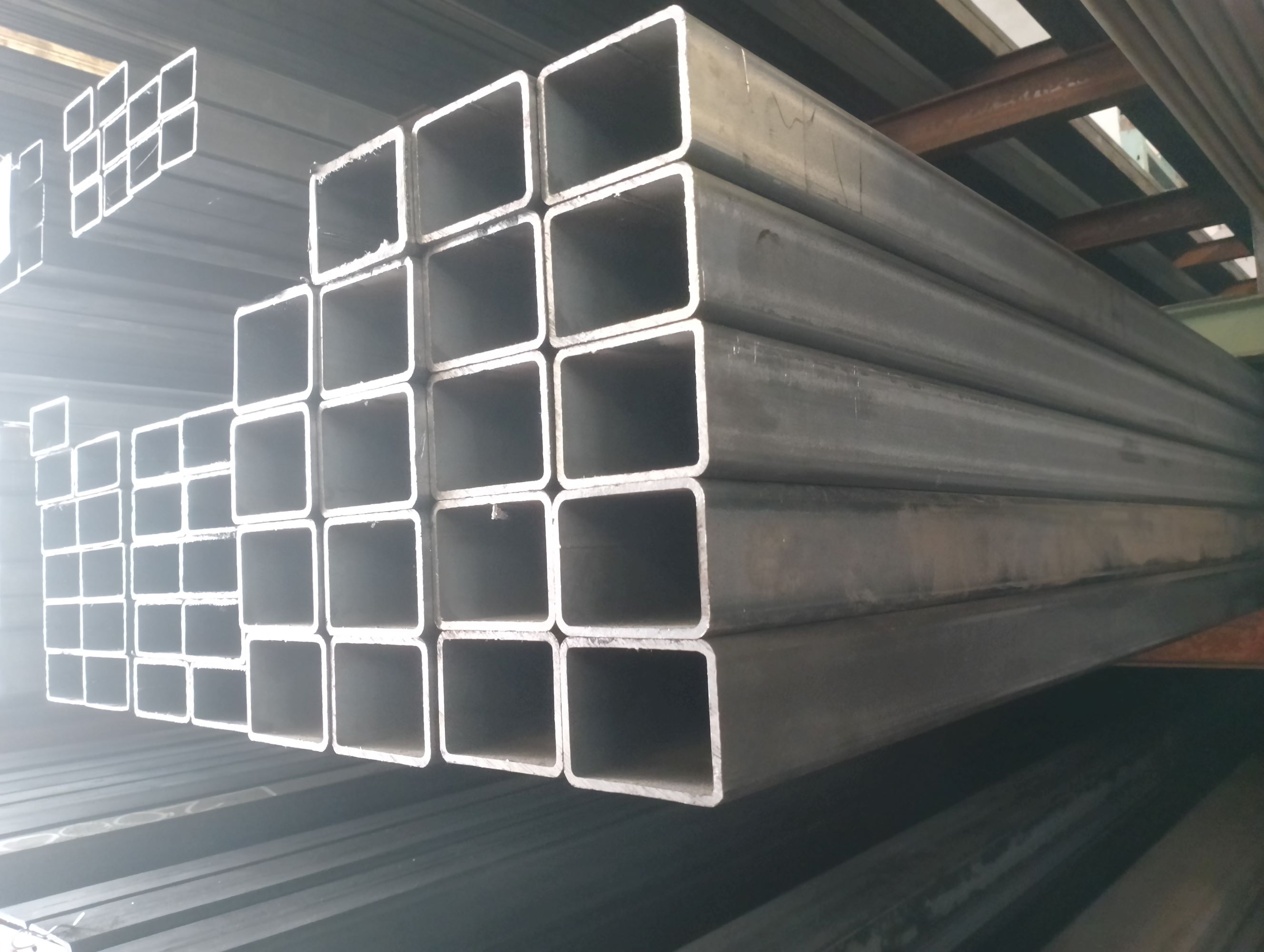 jakel profil uzavretý 80x60x4 mm, L6000 mm, S235JR