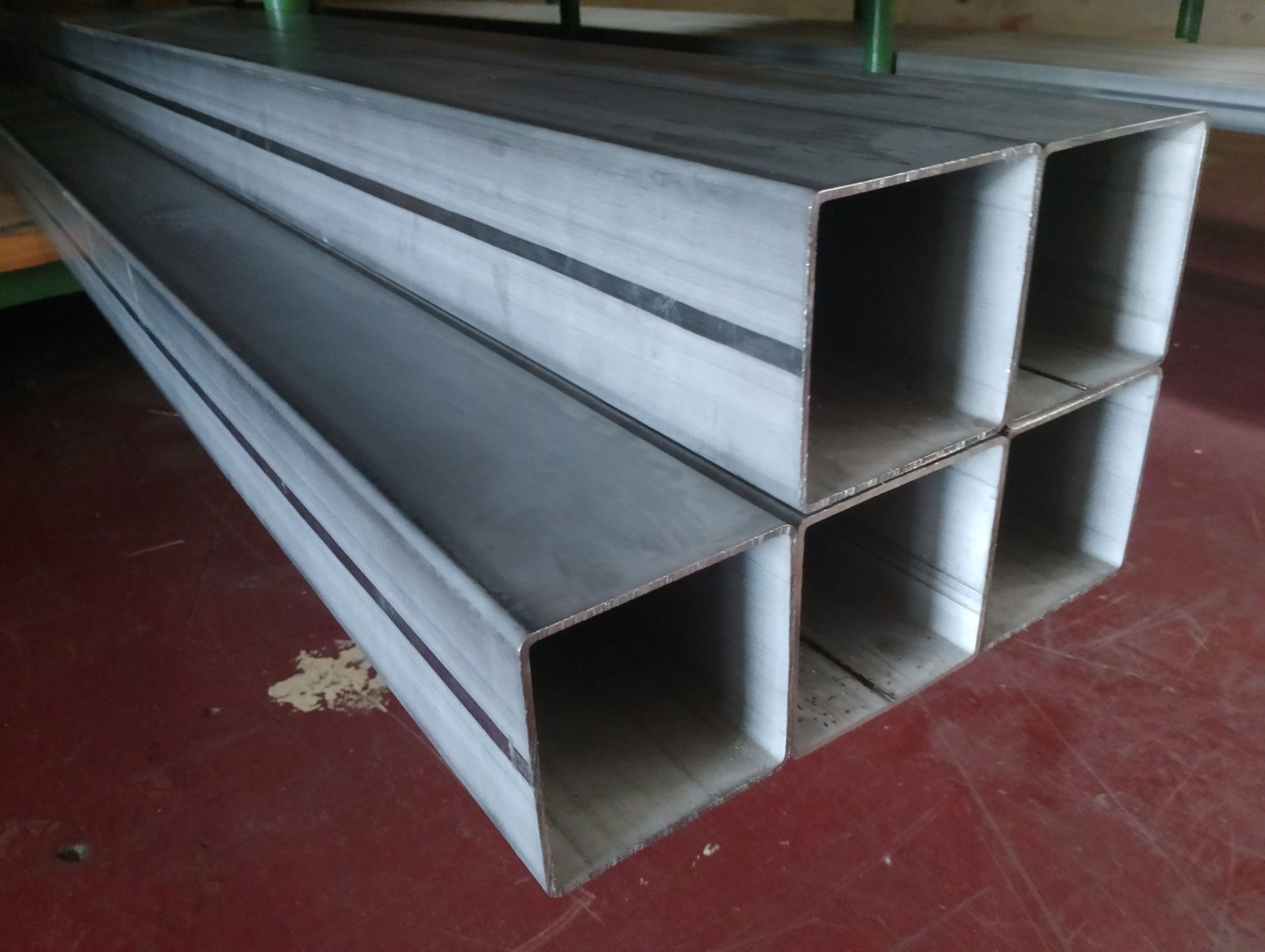 jakel nerezový - profil uzavretý zváraný štvorcový 100x100x4,0 mm, L 6000 mm,  1.4301