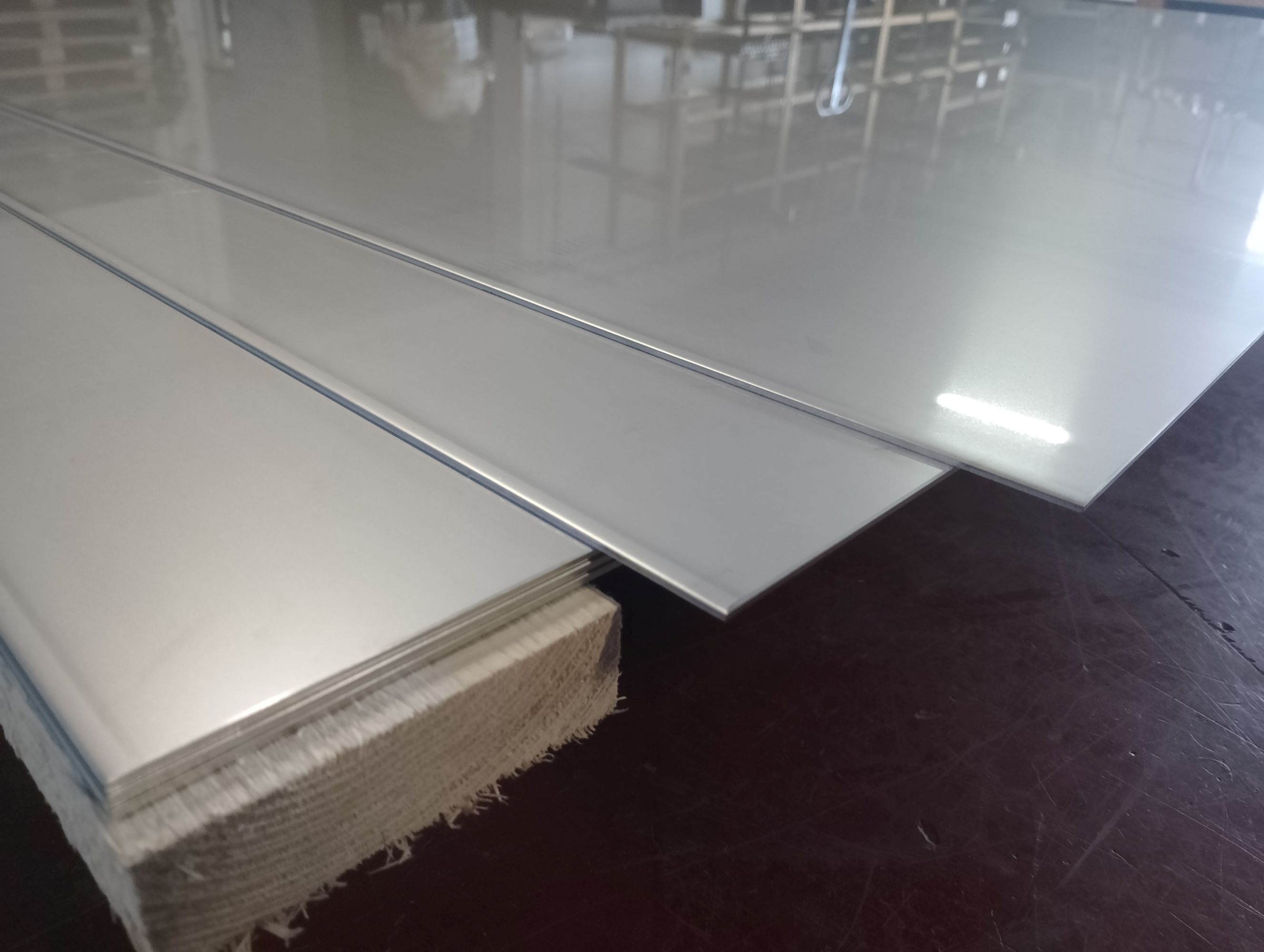 nerezový plech 2,0x1500x3000 mm, akosť 1.4016/430, 2B