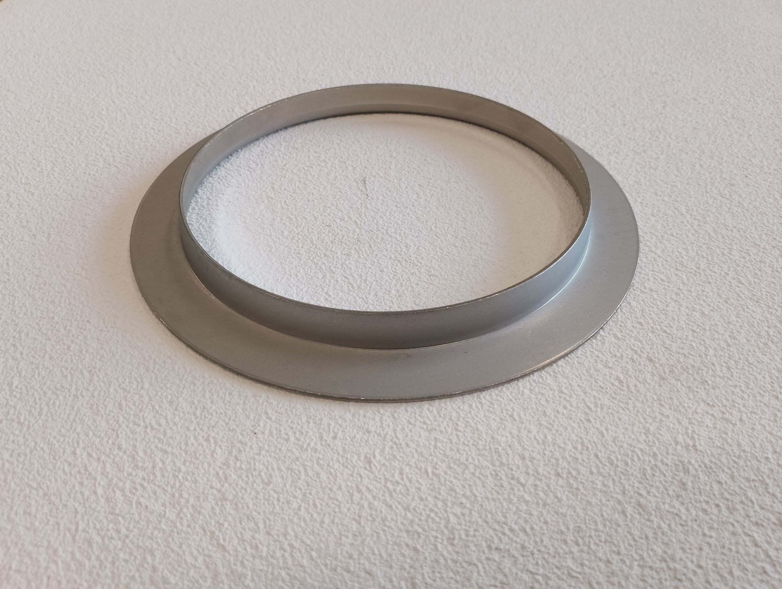 lemový krúžok nerezový, 219,1x2,0/2,5 mm, akosť 1.4541