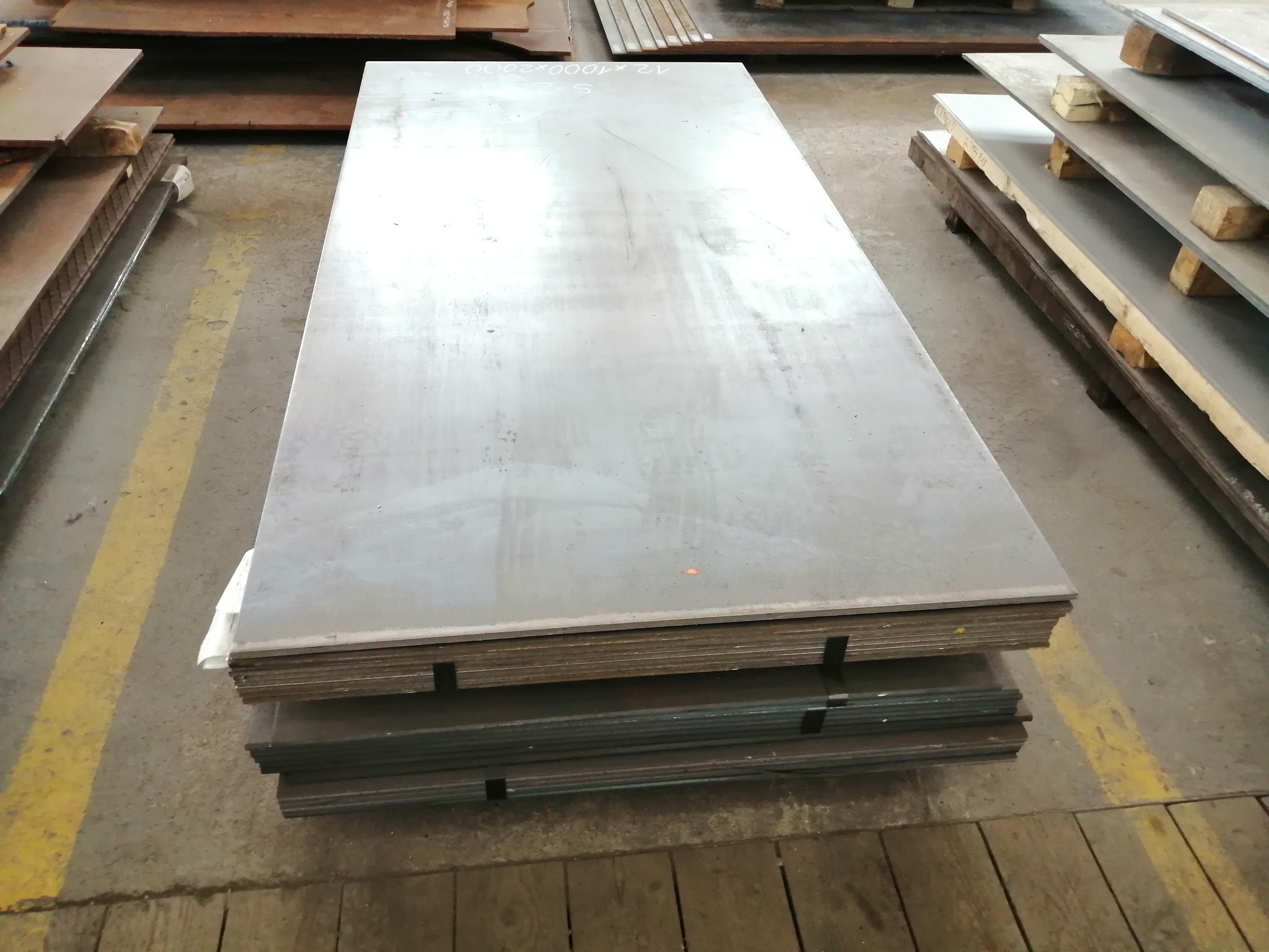 plech 3x1050x3000 mm, akosť S460 MC, za tepla valcovaný